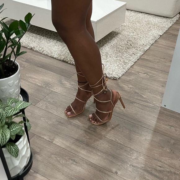 STEVE MADDEN: Unveil rose gold 11 - Picture 2 of 9